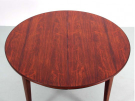 Mid-Century  modern scandinavian dining table in Rio rosewood with 3 extra leaves