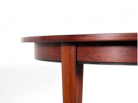 Mid-Century  modern scandinavian dining table in Rio rosewood with 3 extra leaves