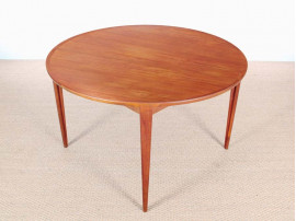 Mid-Century  modern scandinavian dining table in teak by Harry Rosengren Hansen