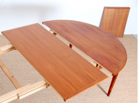 Table de repas scandinave extensible en teck 4/8 pers.