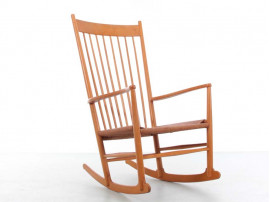 Mid-Century  modern scandinavian rocking chair model J16 by Hans Wegner for FDB