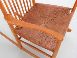 Mid-Century  modern scandinavian rocking chair model J16 by Hans Wegner for FDB