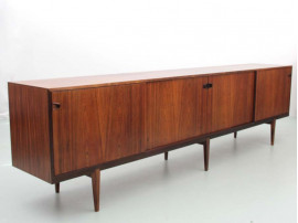 Mid-Century  modern scandinavian side bord in Rio rosewood by Harry Rosengren Hansen