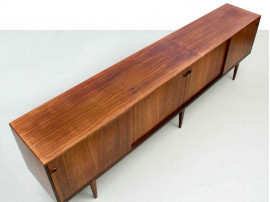 Mid-Century  modern scandinavian side bord in Rio rosewood by Harry Rosengren Hansen