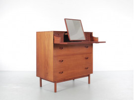 Mid-Century modern scandinavian  commode  dressing table in solid teak by Peter Hvidt et Orla Mølgaard Nielsen