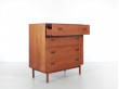 Commode coiffeuse scandinave en teck massif. Modèle 307