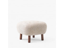 Footstool for Little Petra VB1 lounge chair by Viggo Boesen. New edition