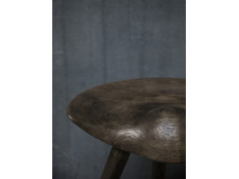 Tabouret scandinave modèle ML 42 nouvelle édition. Chêne fumé