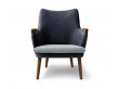 Fauteuil scandinave modèle CH71 bicolor. Edition neuve.