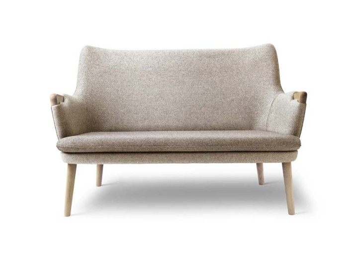 Mid century Modern Danish sofa model CH72 unicolor by Hans Wegner. New production