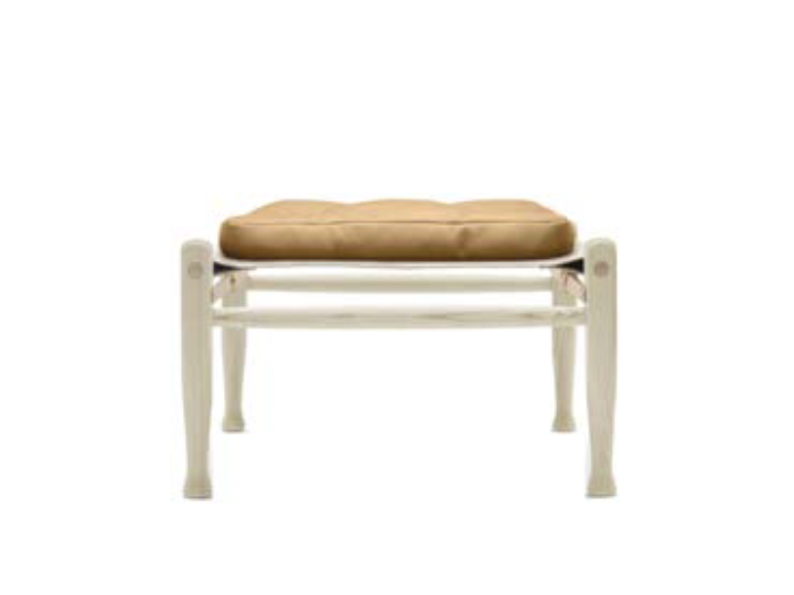 Mid-Century modern scandinavian footstool model KK47170 Safari footstool by Kaare Klint.