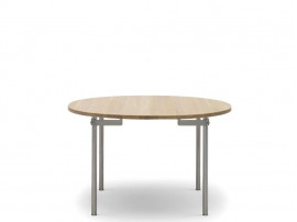 Mid-Century modern scandinavian dining table model CH388 by Hans Wegner.