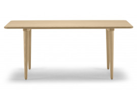 Table basse scandinave modèle CH011. Edition neuve.