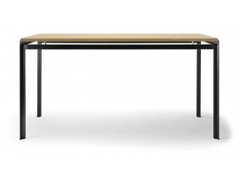 Bureau scandinave modèle PK52 Professor desk. Edition neuve.