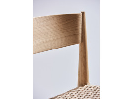 Chaise scandinave modèle Pia, chêne naturel, nouvelle édition.