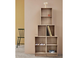 B98 Bookshelf element. 28 cm. New production.