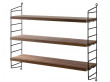 Etagère scandinave String pocket, noyer nouvelle édition.