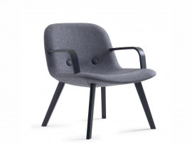 Fauteuil scandinave modèle Eyes Lounge chair  (EJ 3)