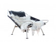 Lounge chair Flag Halyard PP 225 by Hans Wegner, steel base, black rope. New edition