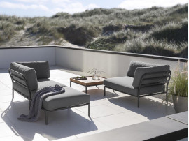 LEVEL outdoor modular Lounge Sofa. Dark Grey cushions.