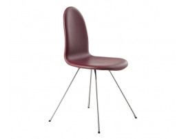 Tongue chair upholstered by Arne Jacobsen, new releases.