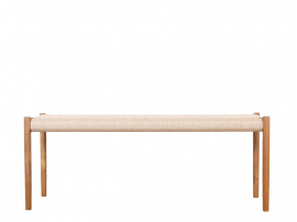 Mid-century modern  bench n°63, 150 cm, by Niels Moller. New edition