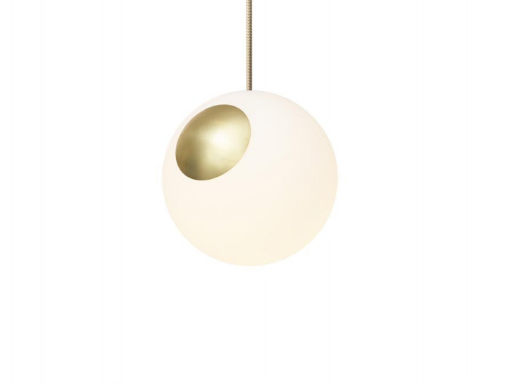 Suspension scandinave modèle Bright Spot laiton