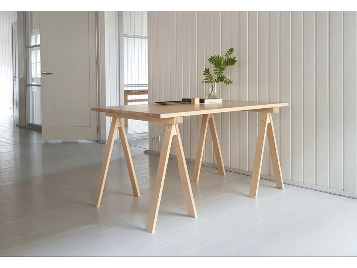 Arkitecture dining table (ash). 3 sizes | Galerie Møbler