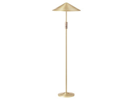 Mid-Century modern scandinavian Governor floor lamp. New edition