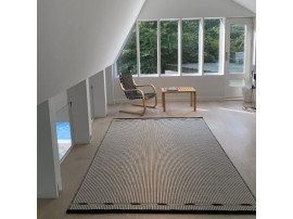 Tapis scandinave modèle VK3 white / black