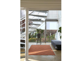 Mid-modern scandinavian rug model VK6 orange