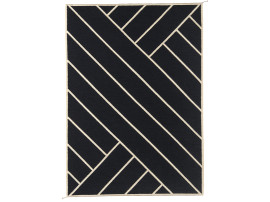 Mid-modern scandinavian rug model VK2 black / white