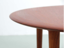 Mid-Century Modern scandinavian coffee table in solid teak  by Hvidt & Mølgaard Nielsen for France and Søn. 