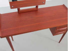 Mid century modern scandinavian dressing table