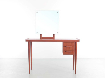 Mid century modern scandinavian dressing table