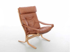 Fauteuil scandinave modèle Siesta, dossier haut