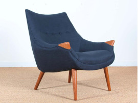 Paire de fauteuils scandinaves "Mama bear"