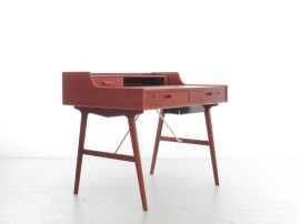 Mid-Century  modern scandinavian vanity desk  in teack by Arne Wahl Iversen