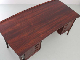 Grand bureau scandinave en palissandre de Rio