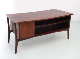 Grand bureau scandinave en palissandre de Rio