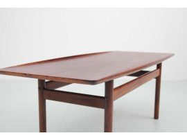 Table basse scandinave en palissandre de Rio modèle GJ 106