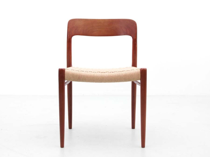 Mid-Century  modern scandinavian set of 6 teak dining chairs model 75 by Niels O. Møller