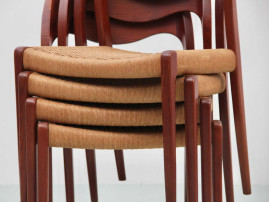 Mid-Century  modern scandinavian set of 4 chairs model 71 by Niels Møller