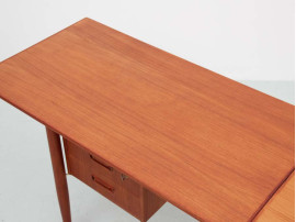 Mid century modern scandinavian desk in teak.