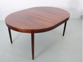 Table de repas scandinave ronde en palissandre de Rio 6/10 pers.