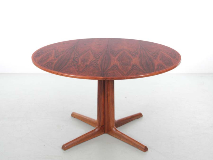 Mid century modern scandinavian dining table  by Gudme Møbelfabrik