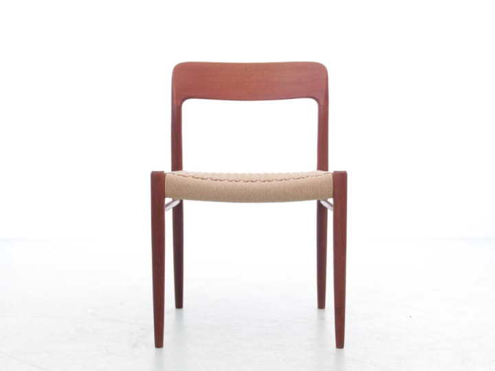 Mid-Century  modern scandinavian set of 4 teak dining chairs model 75 by Niels O. Møller