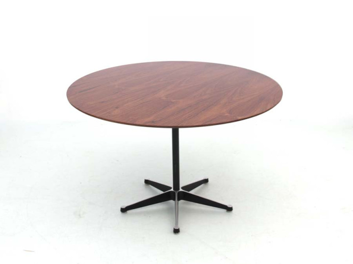 Table de repas Charles Eames en palissandre