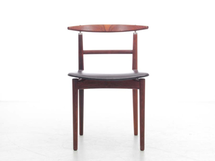 Mid-Century  modern scandinavian set of 4  chairs in rosewood model 465  by Helge Sibast