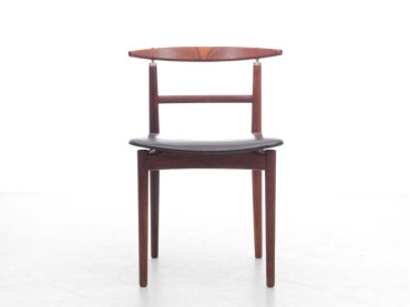 Mid-Century  modern scandinavian set of 4  chairs in rosewood model 465  by Helge Sibast